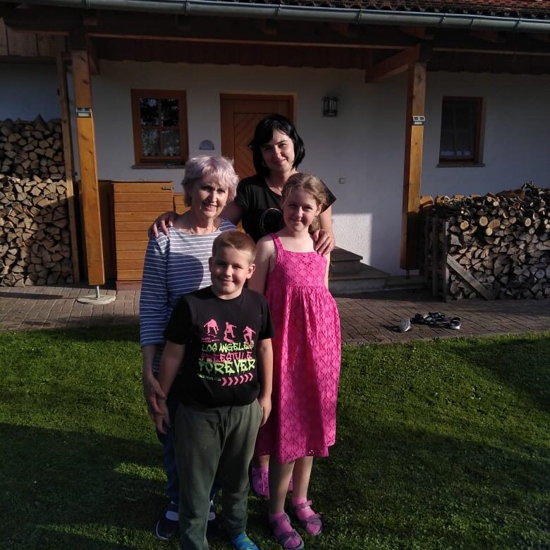 Großfamilie_Kremenschug Großfamilie_Kremenschug